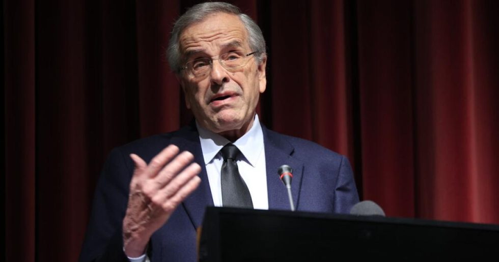 Σαμαράς: Να μείνουν μόνιμα οι δυνάμεις στην Κύπρο